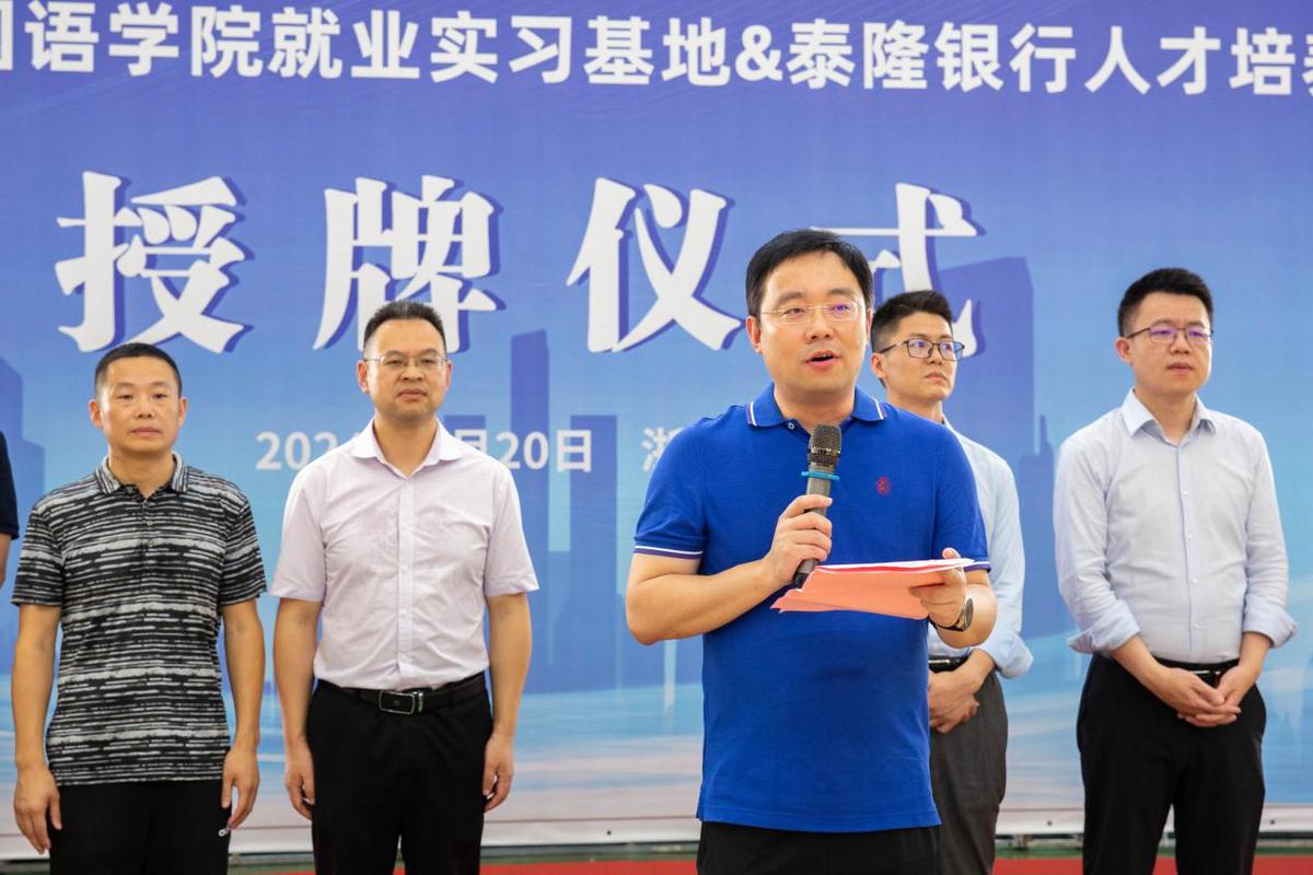 职业篮球教练如何制定有效的赛制训练计划？_0